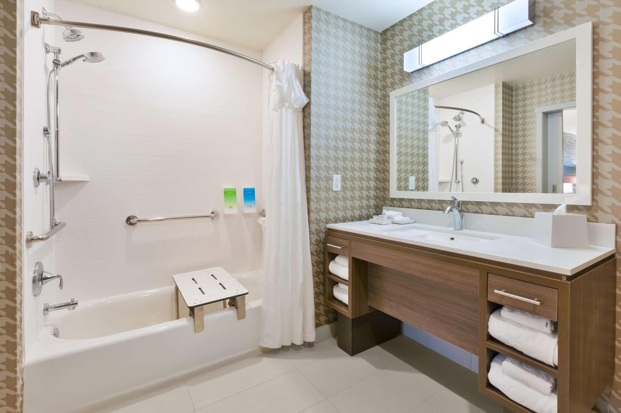 Home2 Suites By Hilton Grand Blanc Flint, Mi Екстериор снимка