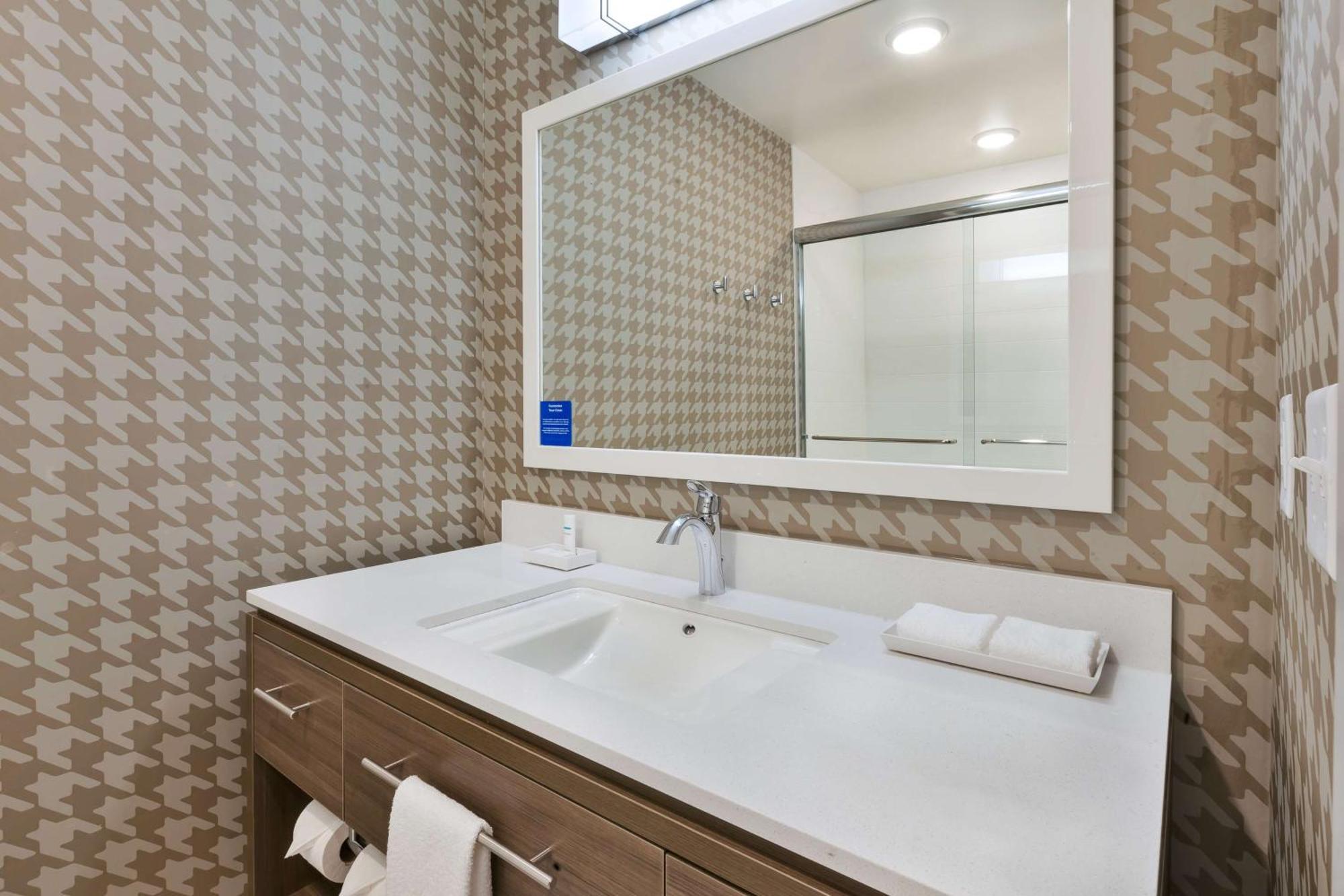 Home2 Suites By Hilton Grand Blanc Flint, Mi Екстериор снимка